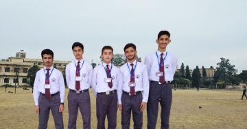 کیا کالجوں کو طلباء کو اعلی درجے کی ذہنی مدد فراہم کرنی چاہئے