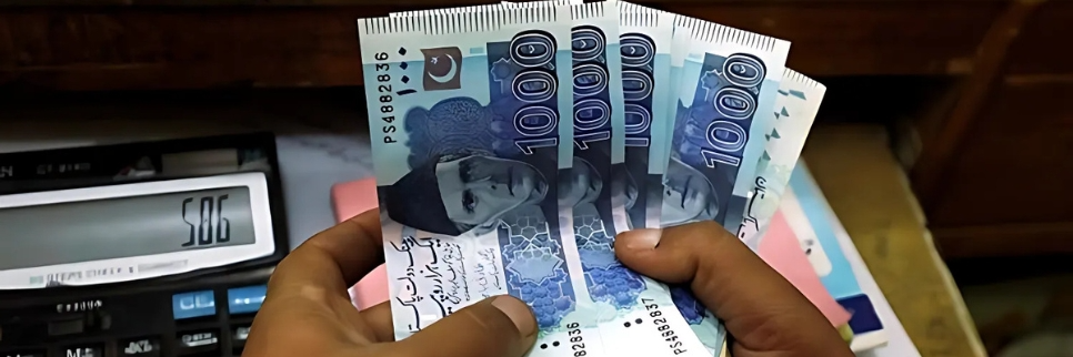 برین ڈرین: طلبہ کی ہجرت سے معیشت کو سالانہ 4.2 بلین ڈالر کا نقصان