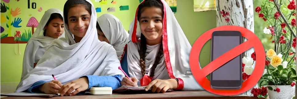 Punjab govt ban mobile phones amid rising smog