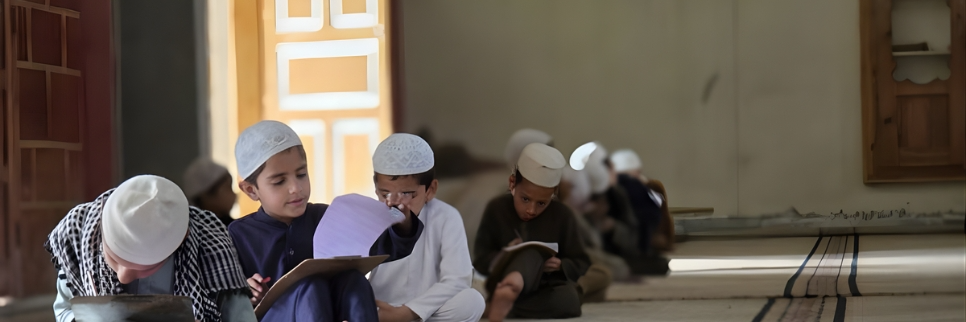 Madressahs Urged to include science, modern education in curriculum